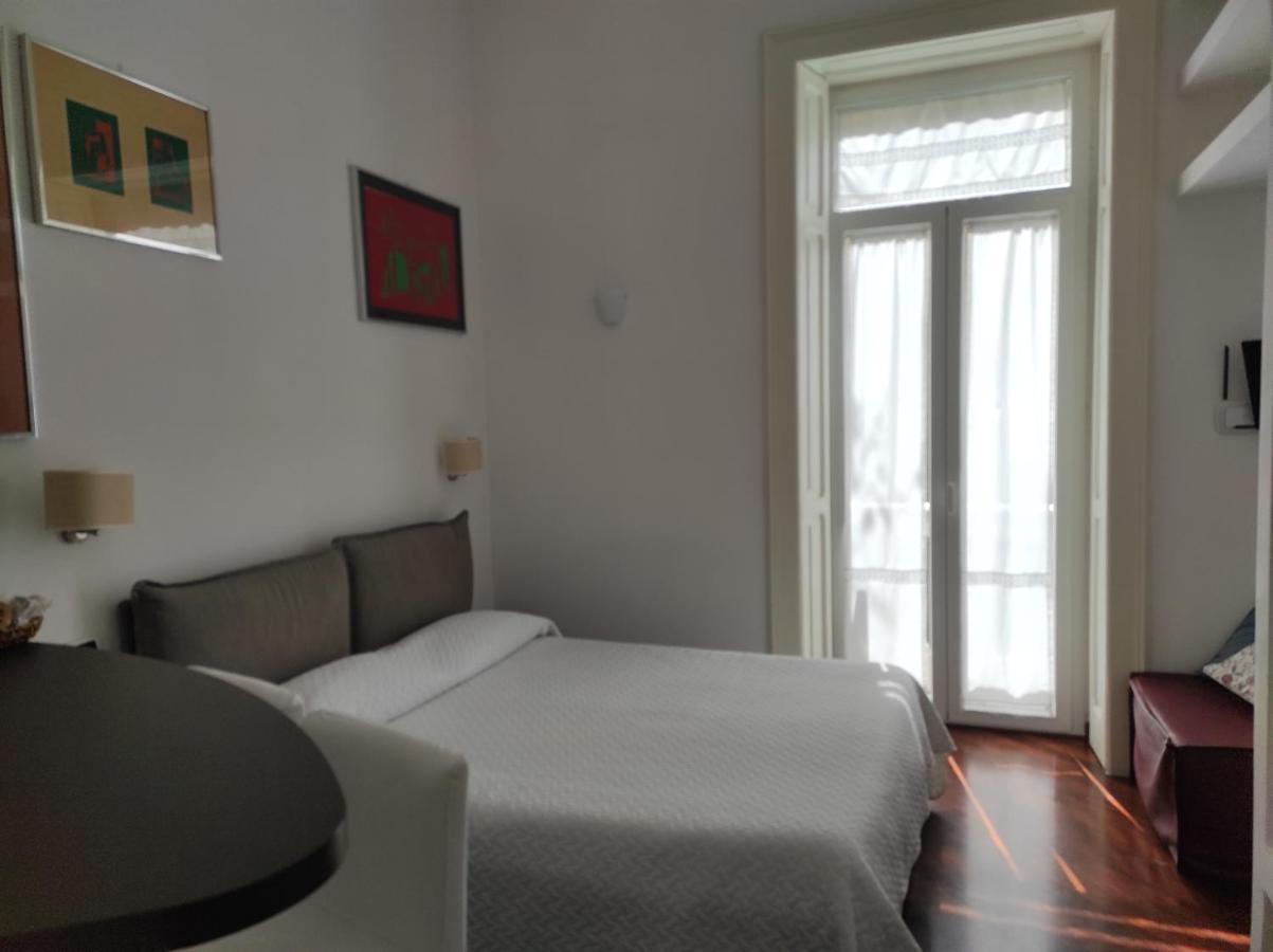 Luca Giordano 142 B&B Naples Exterior photo